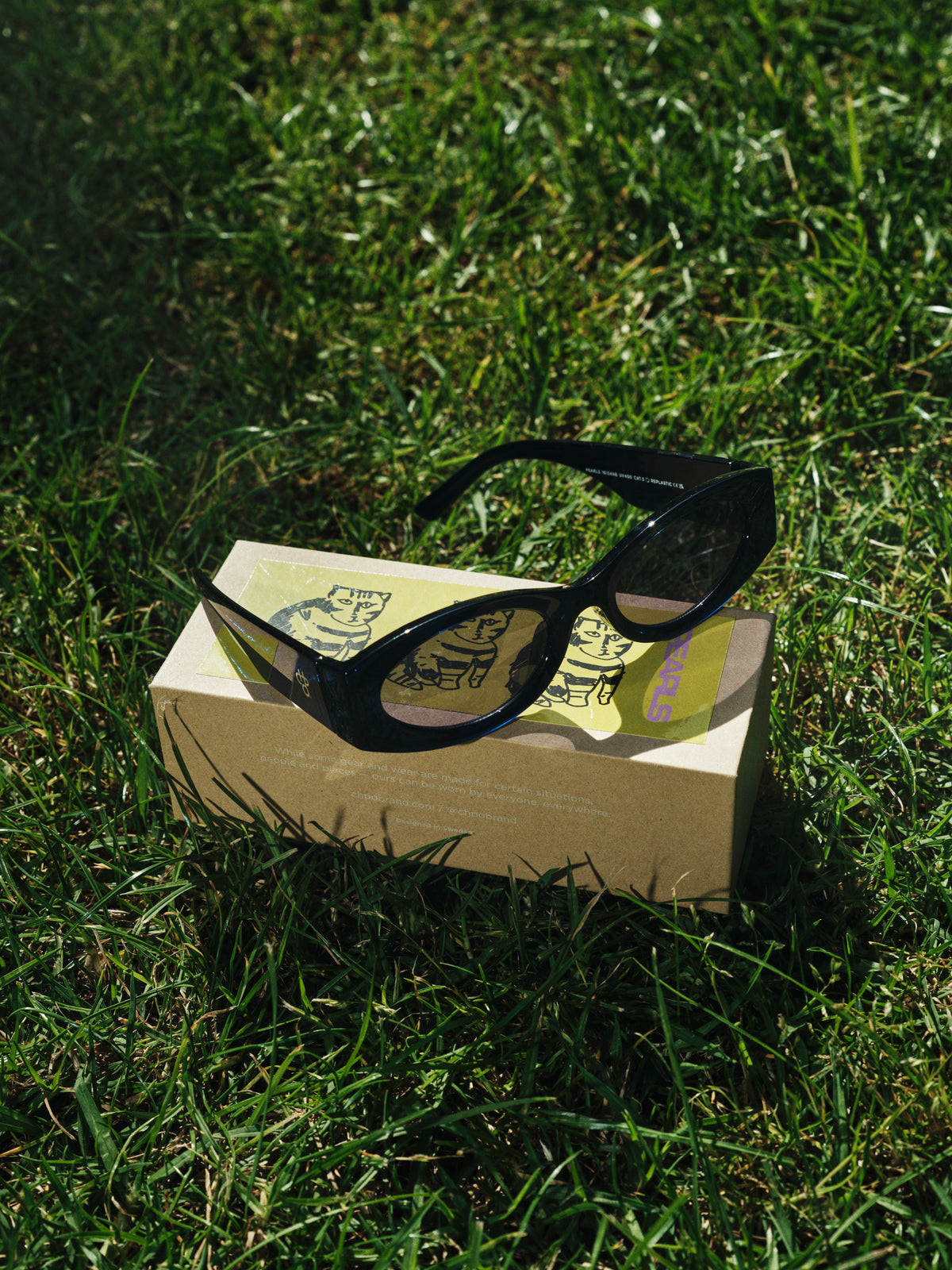 PEARLS x CHPO SUNGLASSES NAVY