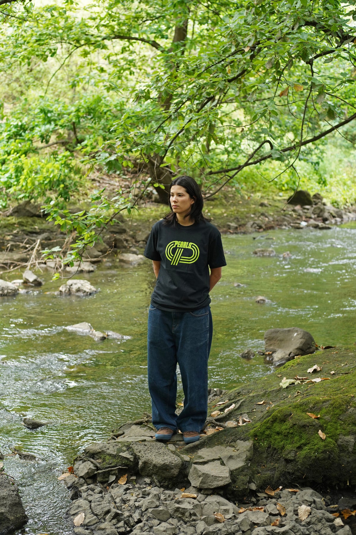 TRACK TEE BLACK (GREEN)
