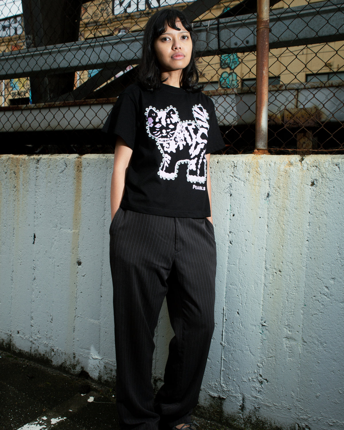STUD MUFFIN TEE BLACK