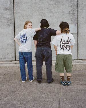 SCRIPT BACK TEE WHITE