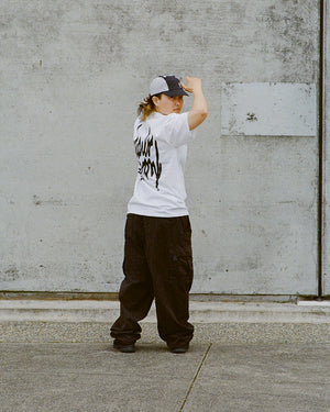 SCRIPT BACK TEE WHITE